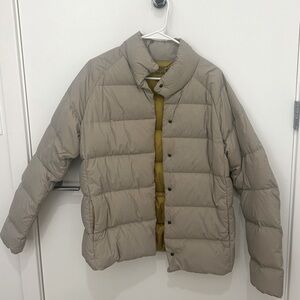 Puffer Jacket - Mountain Hardwear